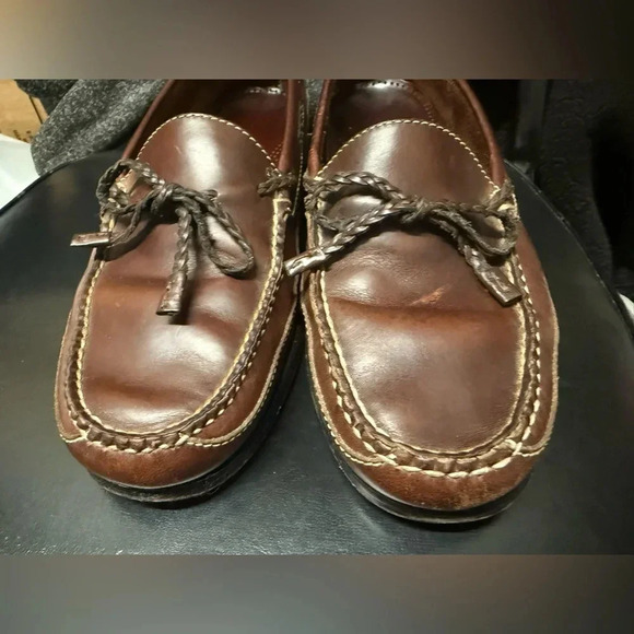 Cole Haan Brown Loafers & Slip-Ons with Smooth Leather and Moccasin Construction - Picture 2 of 6